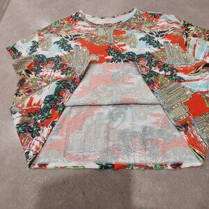 Women's Cotton Blend Red Tropical Print Short Sleeves Tee Red w/Multi-Colors Med
